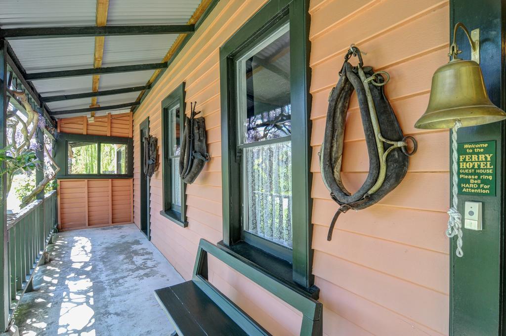 The Ferry Bed & Breakfast Квинстаун Экстерьер фото