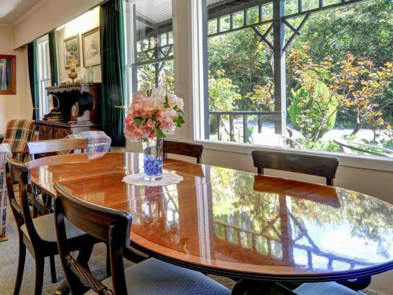 The Ferry Bed & Breakfast Квинстаун Экстерьер фото