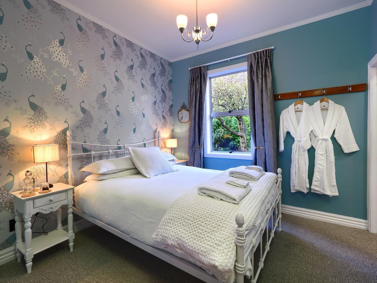 The Ferry Bed & Breakfast Квинстаун Экстерьер фото